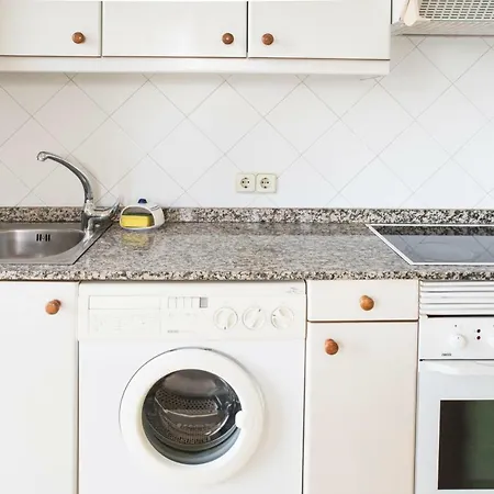 Avenida Samil Apartamento Διαμέρισμα *